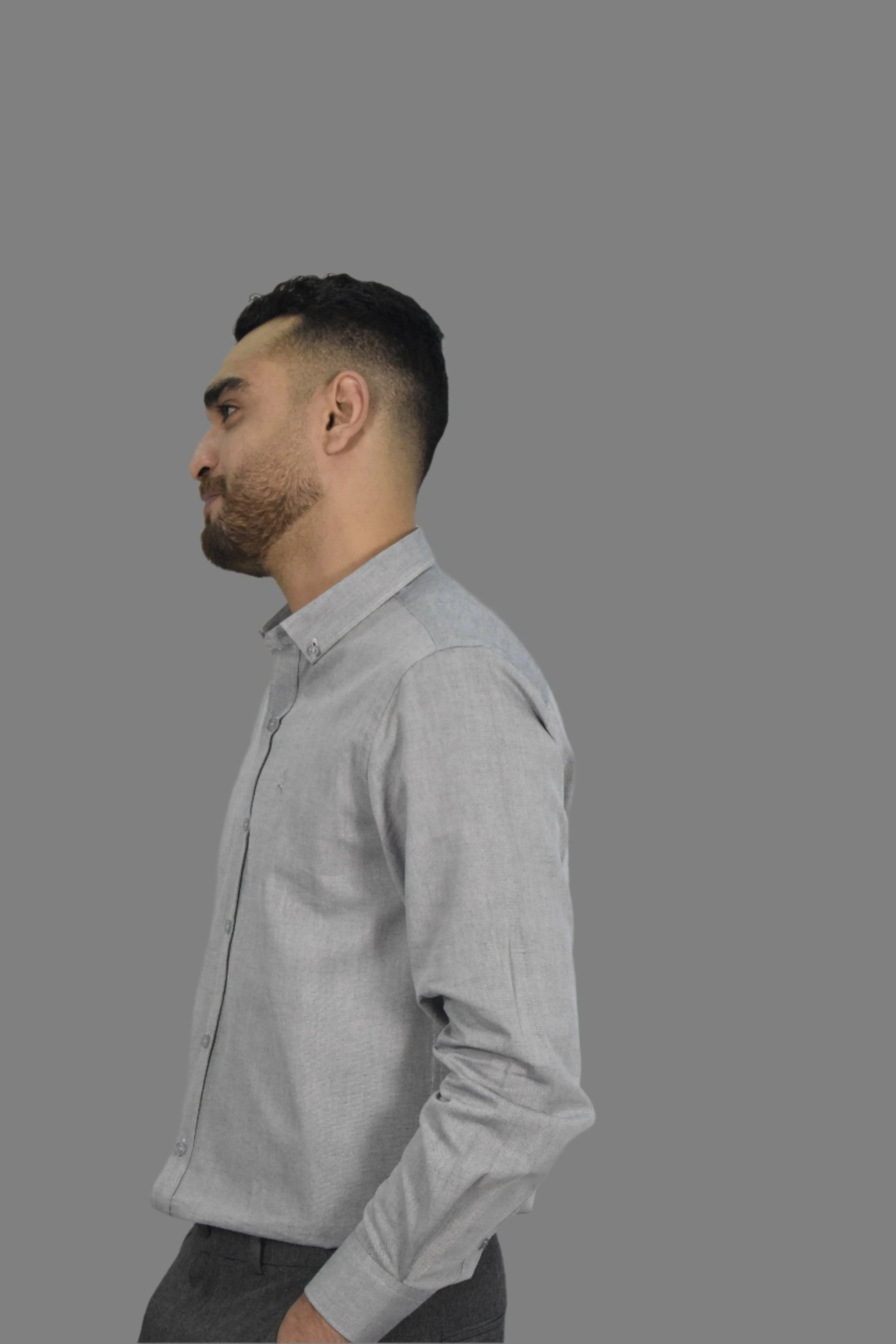 5G-enabled Client-focused service Basic shirt