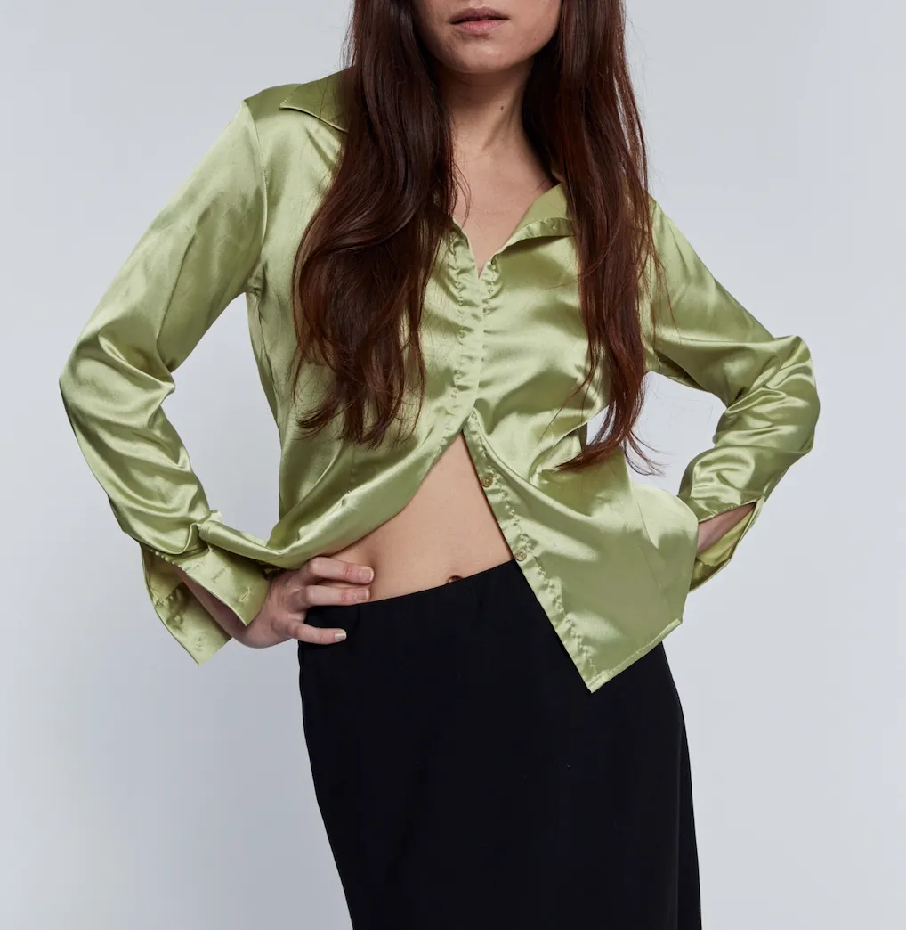 90s Green Button Up