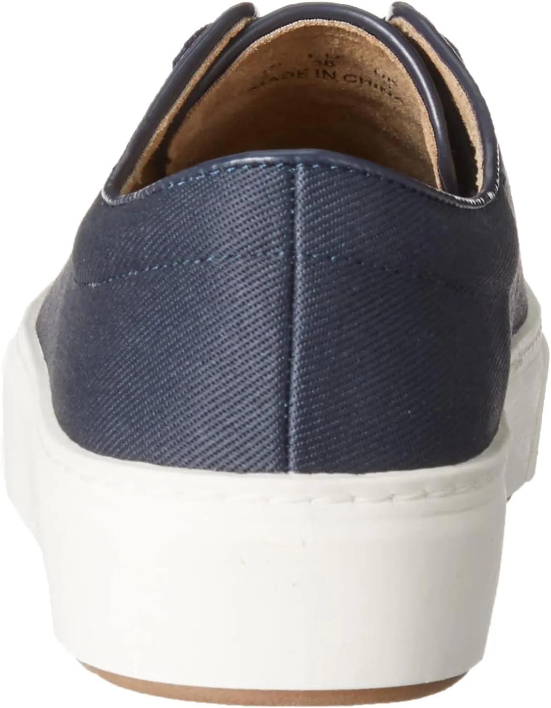 Amazon Essentials Women's Comfortable Lace Up Sneakers