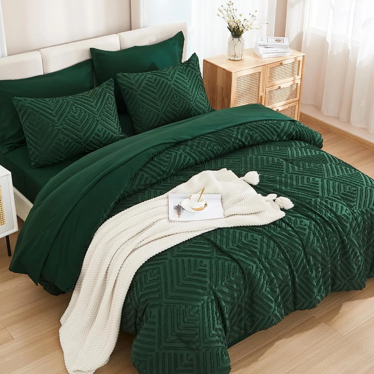 Andency King Size Comforter Set 7 Pieces Dark Emerald Green - Bed in a Bag King Boho Lightweight Fluffy Tufted Bedding Sets with Comforter, Sheets, Pillowcases & Shams