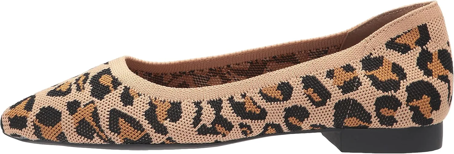 Bella Vita Women's Mireya Pointed Toe Flat Ballet