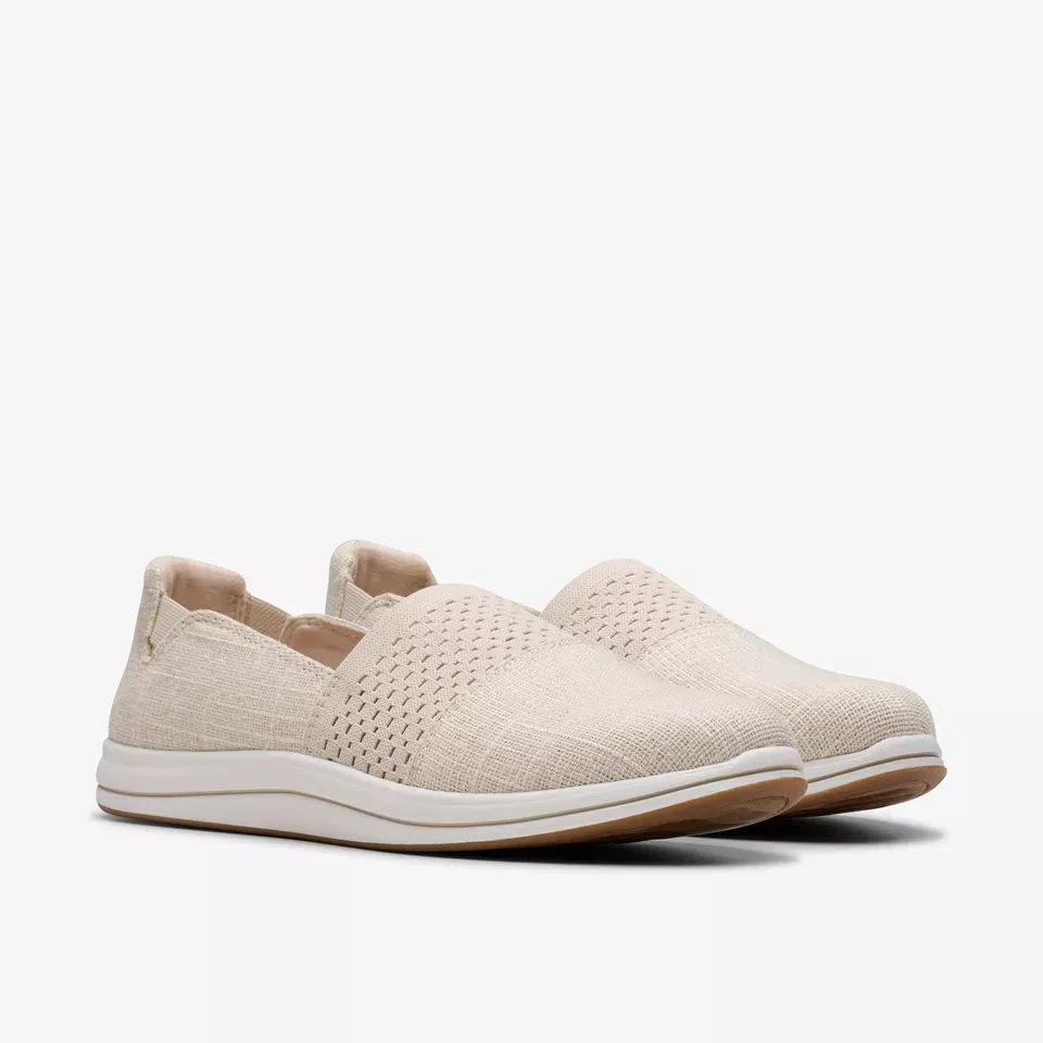 Clarks Women's Breeze Vibe Natural Interest 26181897