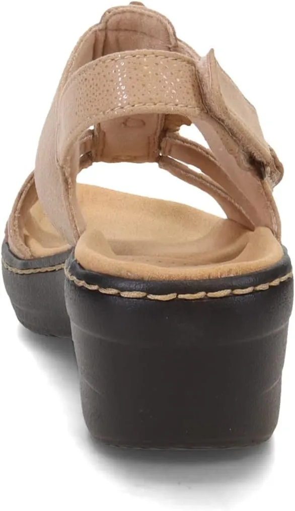 Clarks Women's Jenette Ease Wedge Sandal