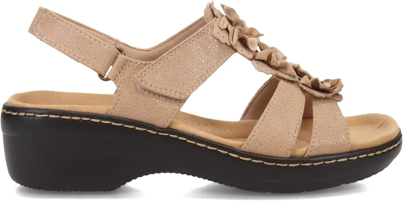 Clarks Women's Jenette Ease Wedge Sandal