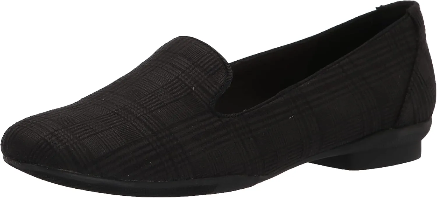 Clarks Women's Sara Poppy Loafer