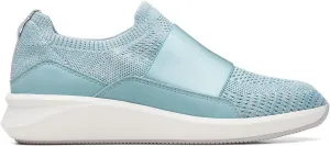 Clarks Women's Un Rio Knit Sneaker