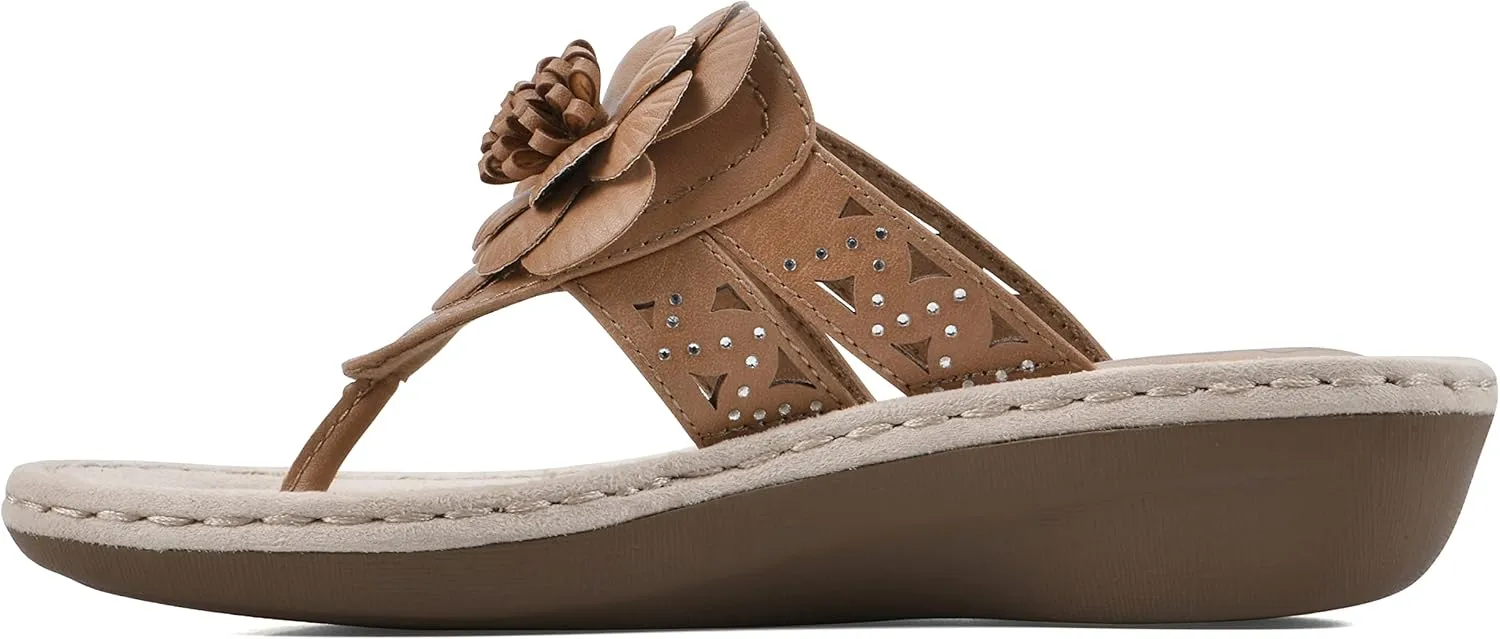 CLIFFS BY WHITE MOUNTAIN Women's Cynthia Wedge Sandal