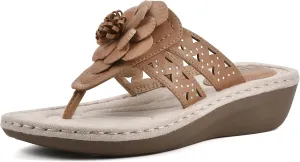 CLIFFS BY WHITE MOUNTAIN Women's Cynthia Wedge Sandal