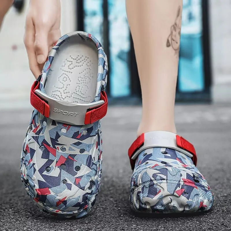 Clogs Mens Garden Shoes Summer Beach Slip Resistant Outdoor Sandals Slip-on Slippers with Adjustable Strap
