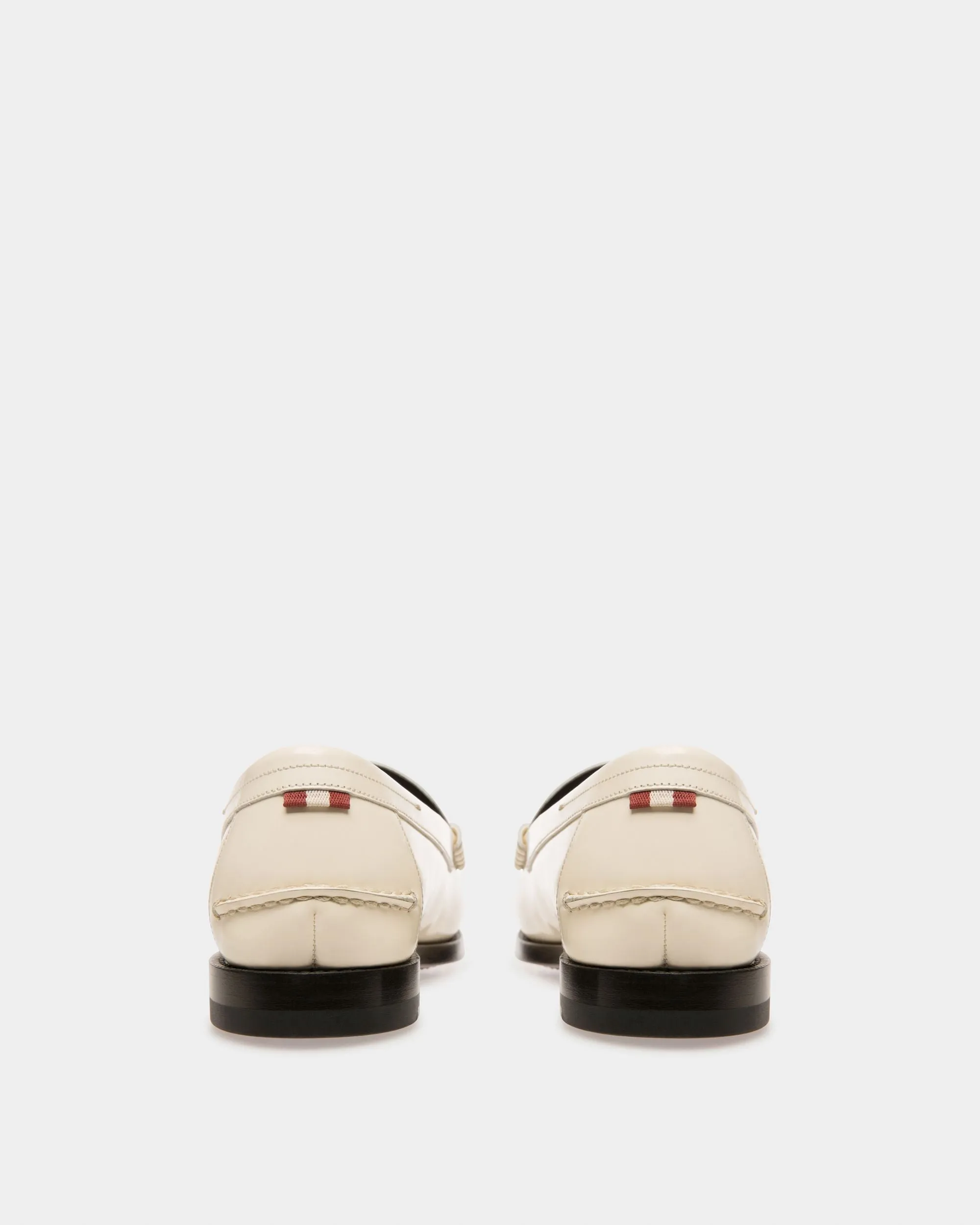 Coelo Leather Moccasins In Bone