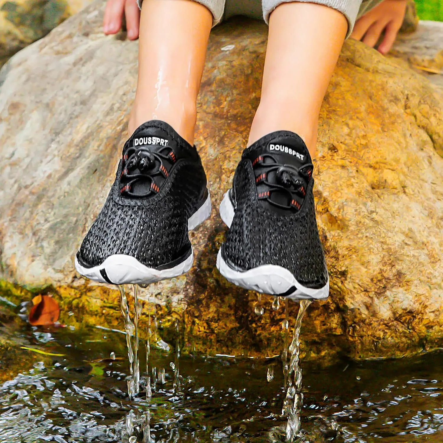 DOUSSPRT Water Shoes for Kids Boys Girls Quick Dry Beach Sports Swim Pool Aqua Shoes for Toddler/Little Kid/Big Kid