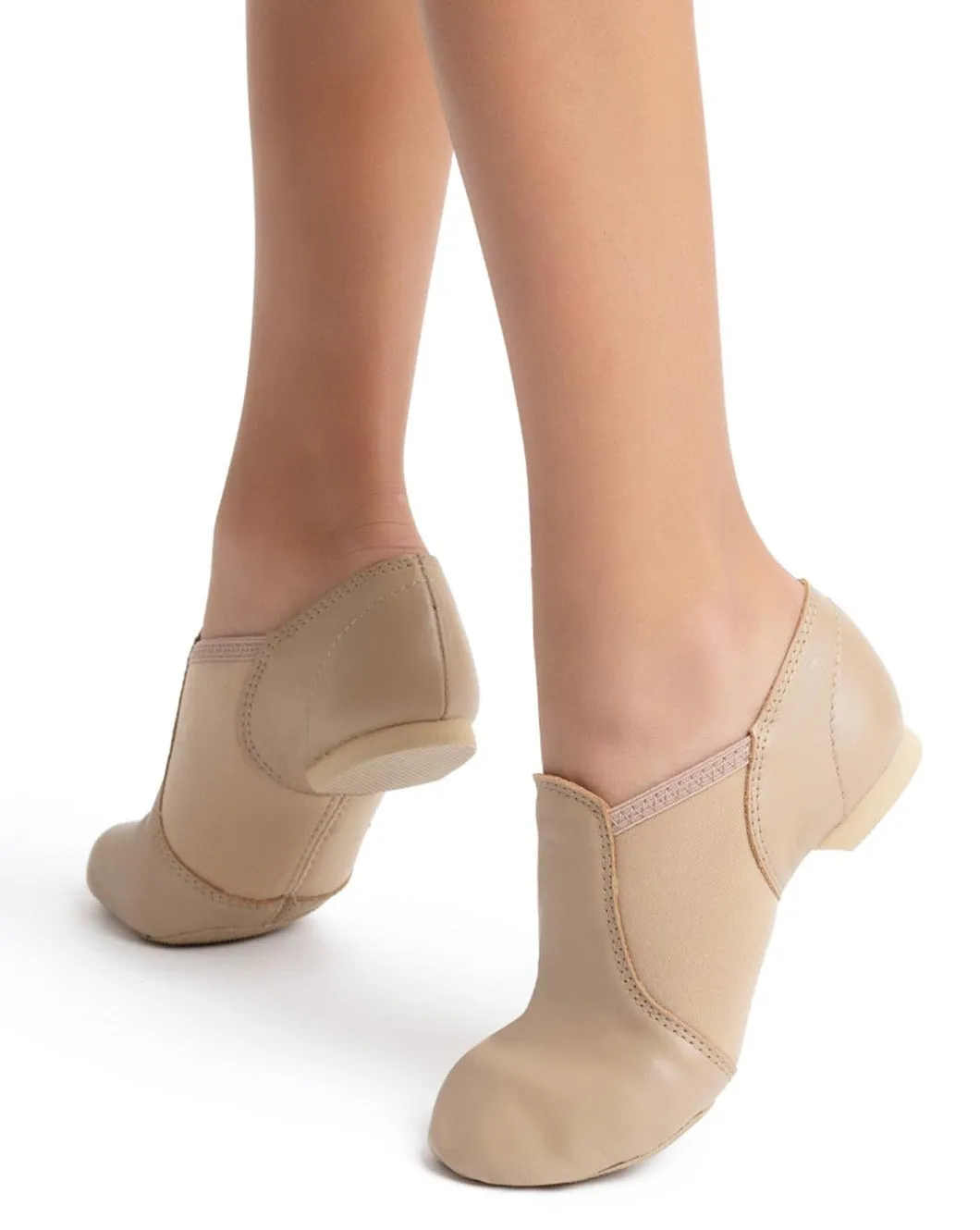 E-Series Slip-on Jazz Shoes in Caramel