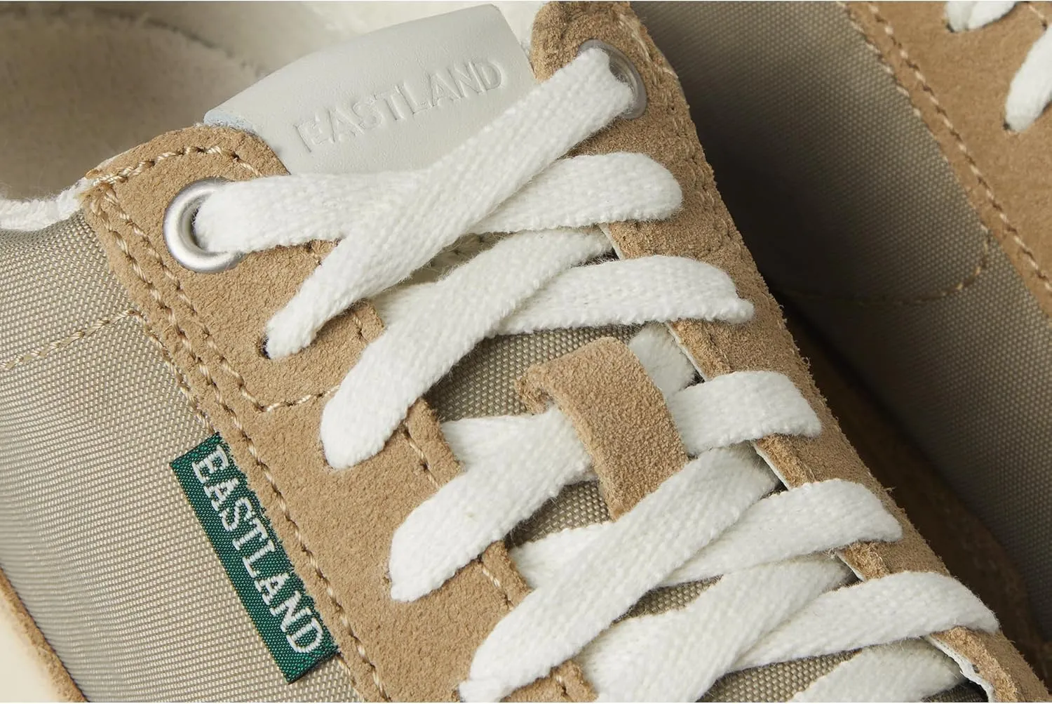 Eastland Women's Leap Jogger Sneaker