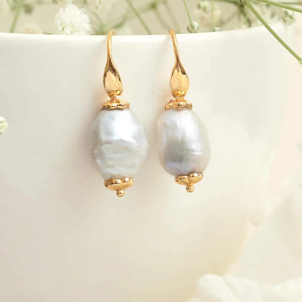 Flat Pearl Earrings