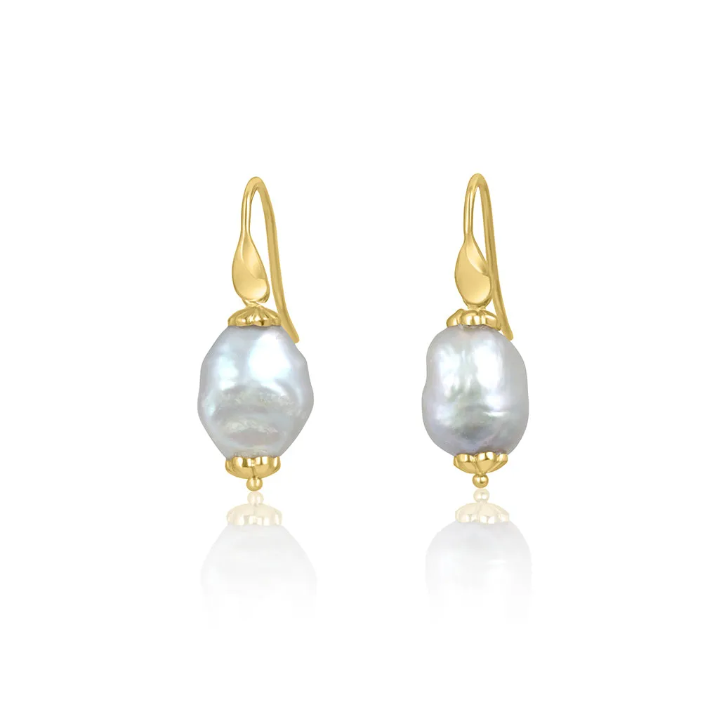 Flat Pearl Earrings