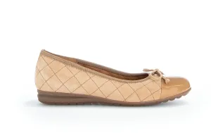 GABOR - 82.622.34 FLAT FASHION PUMP - GOLD