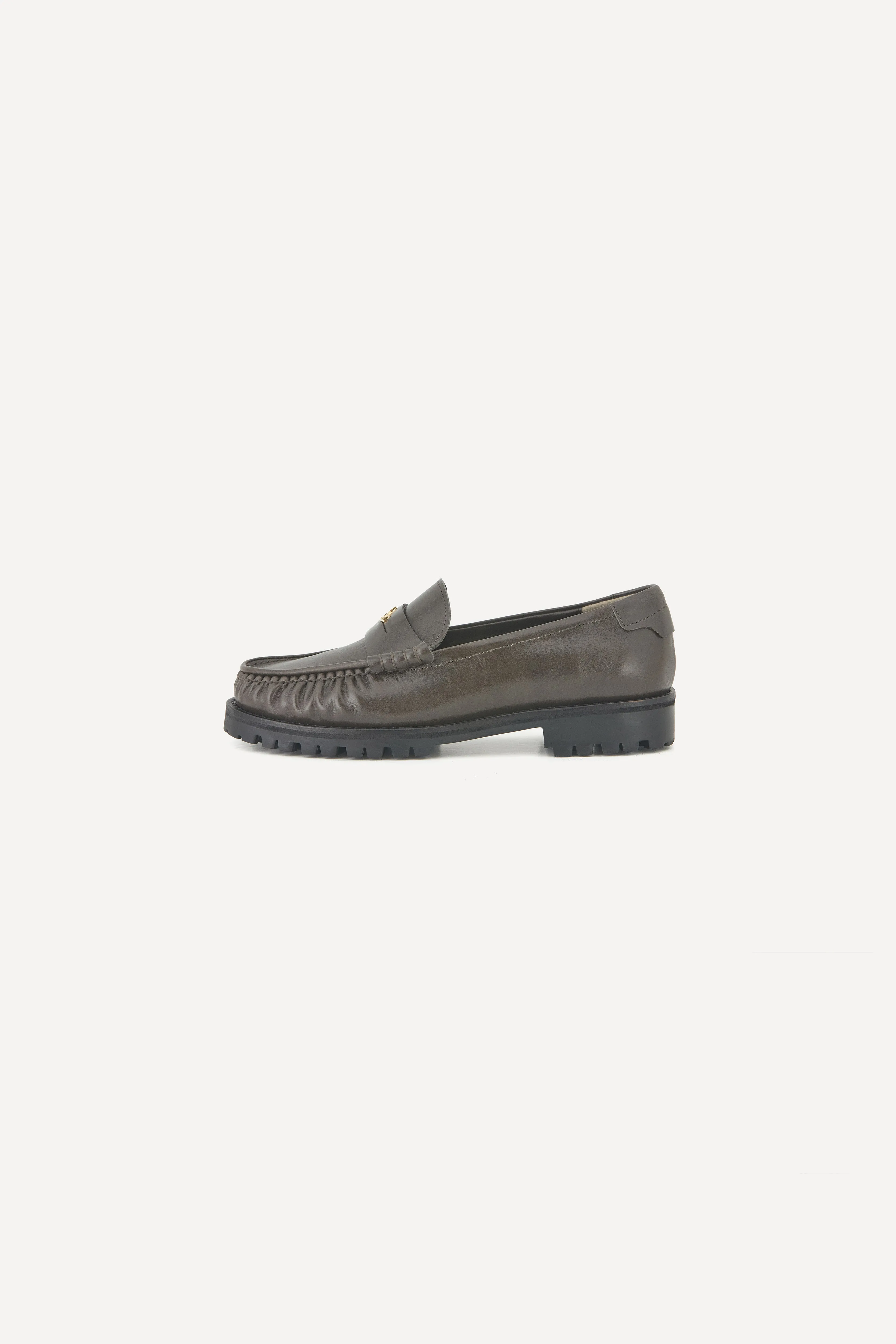 Grandma Loafer