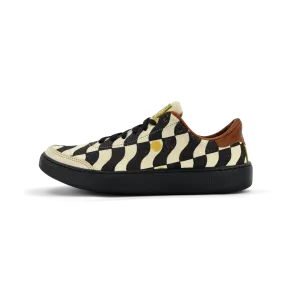 Hardwick x Beenanza 001 - Black