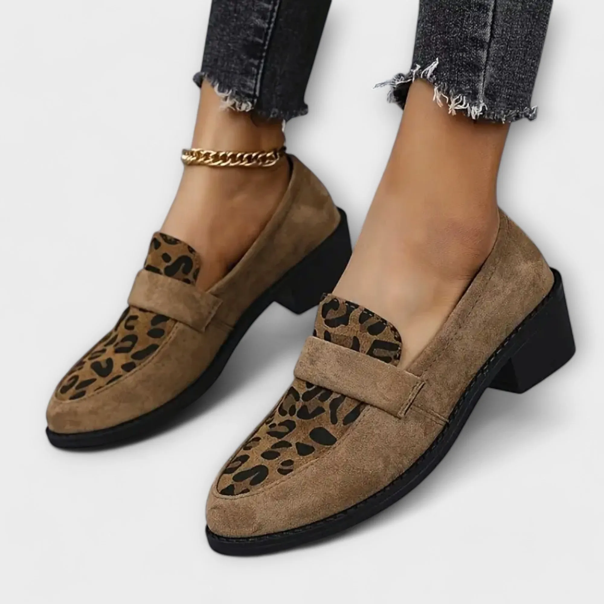 Karla | Leopard Flats