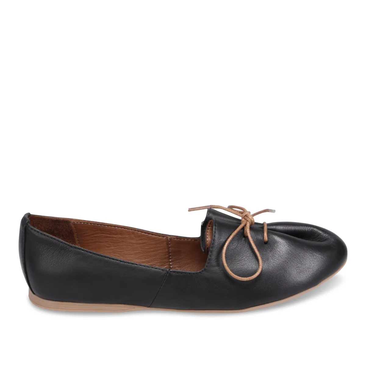 Kia Lace Up Flat