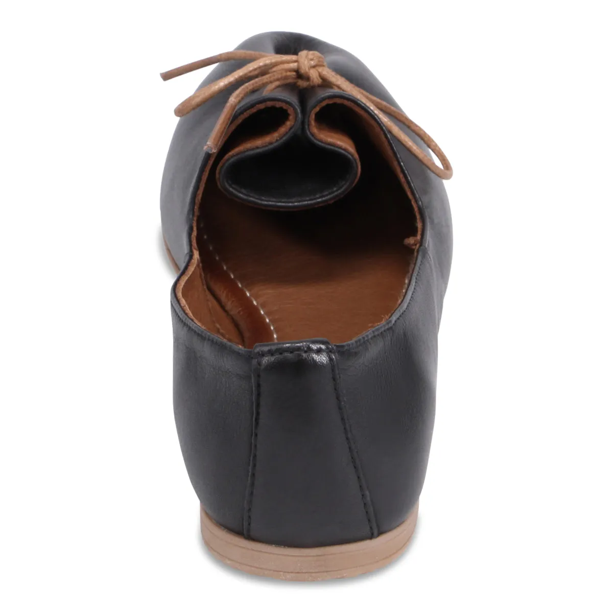 Kia Lace Up Flat