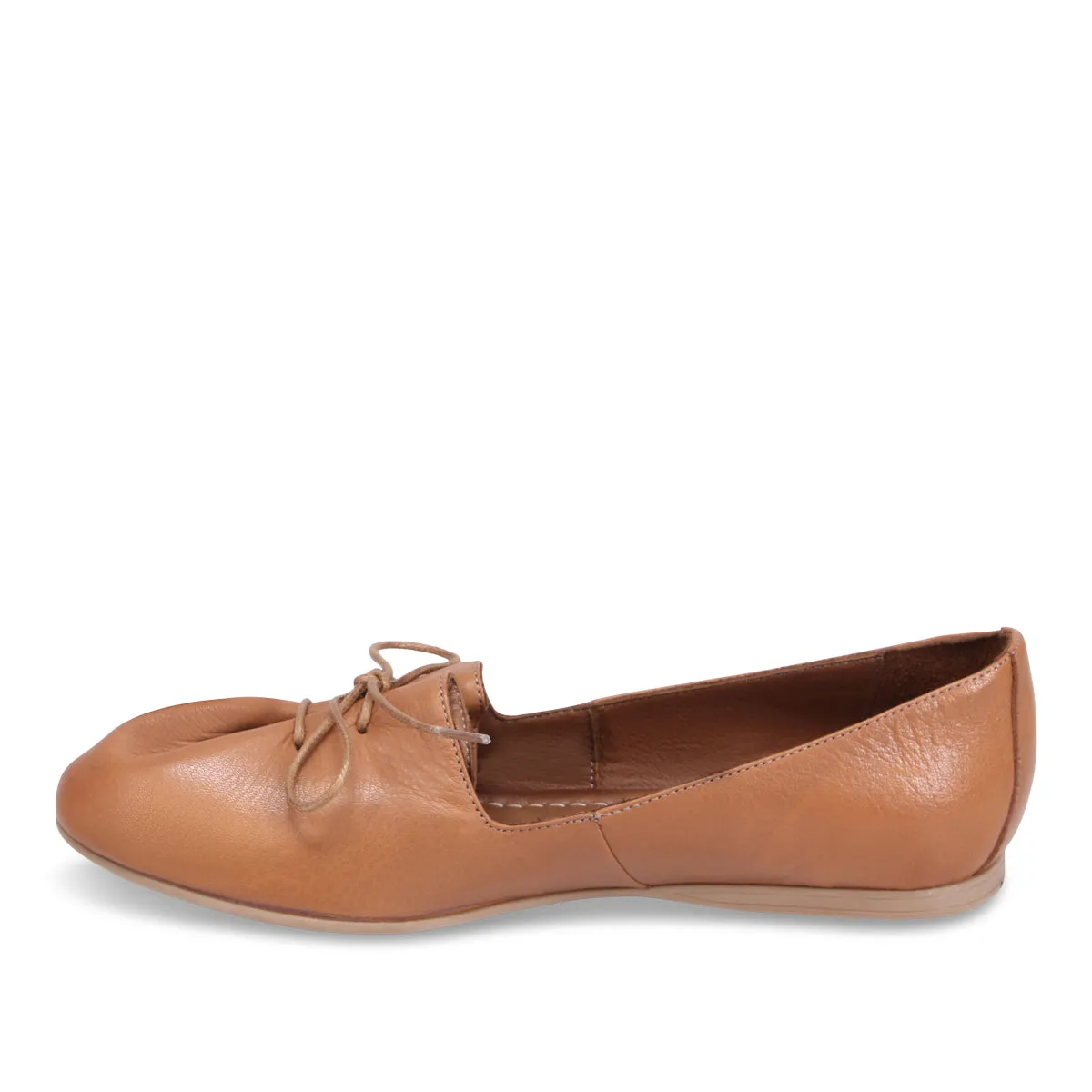 Kia Lace Up Flat