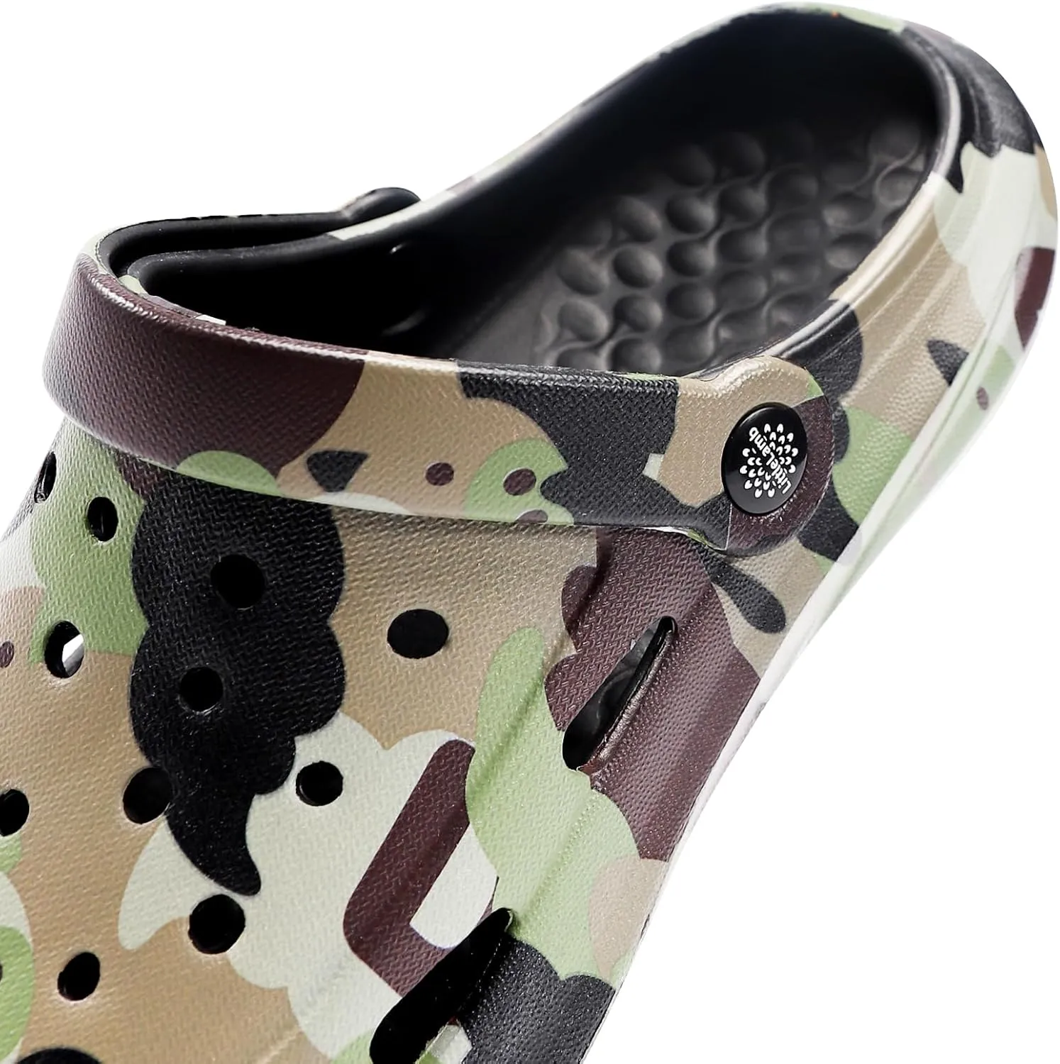 Kids Classic Camo Garden Clogs for Boys – Lightweight Adjustable Water Sandals with Non-Slip Sole, Quick-Dry Design for Little and Big Kid