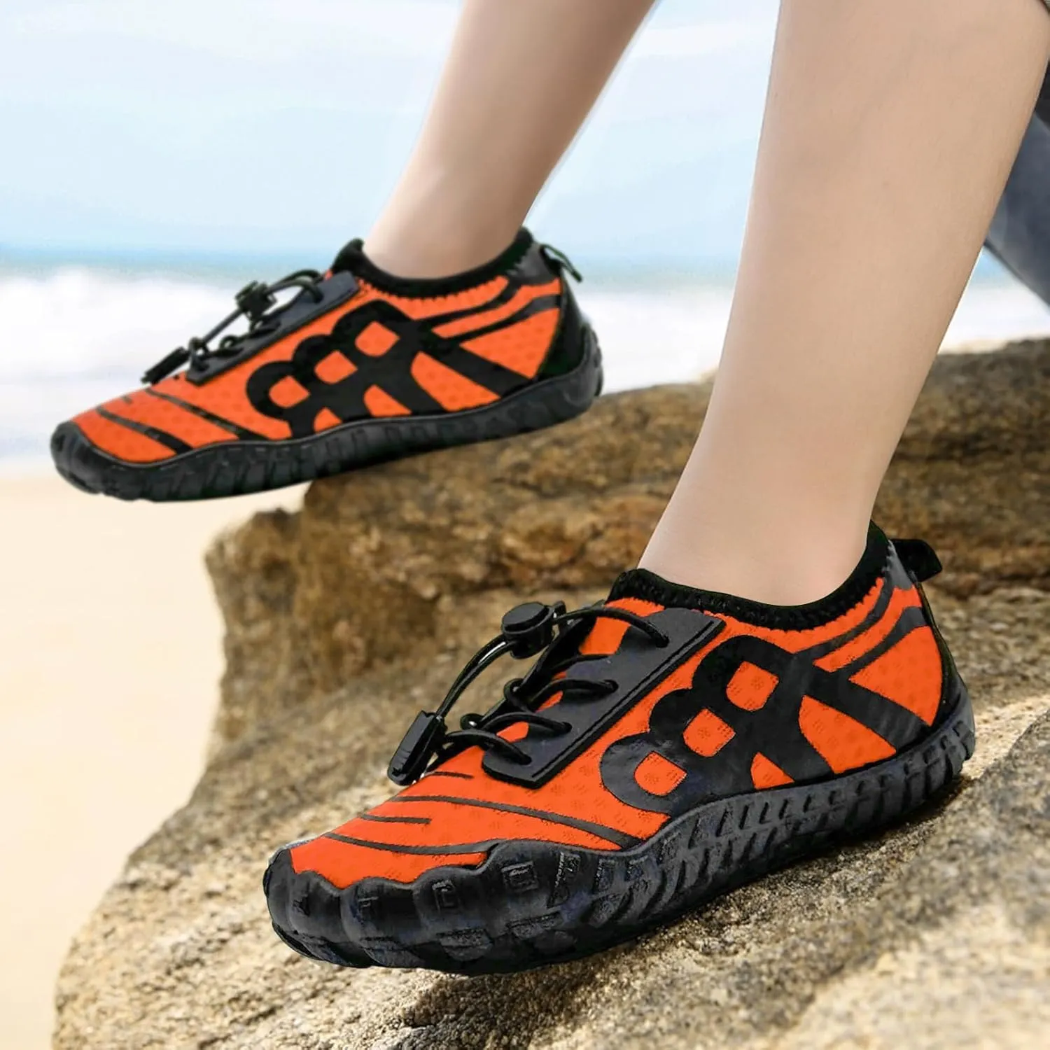 Kids Water Shoes Boys Girls Quick-Dry Beach Lightweight Toddler Barefoot Shoes Slip On Soft Walking Sneakers for Swim Beach Pool Black