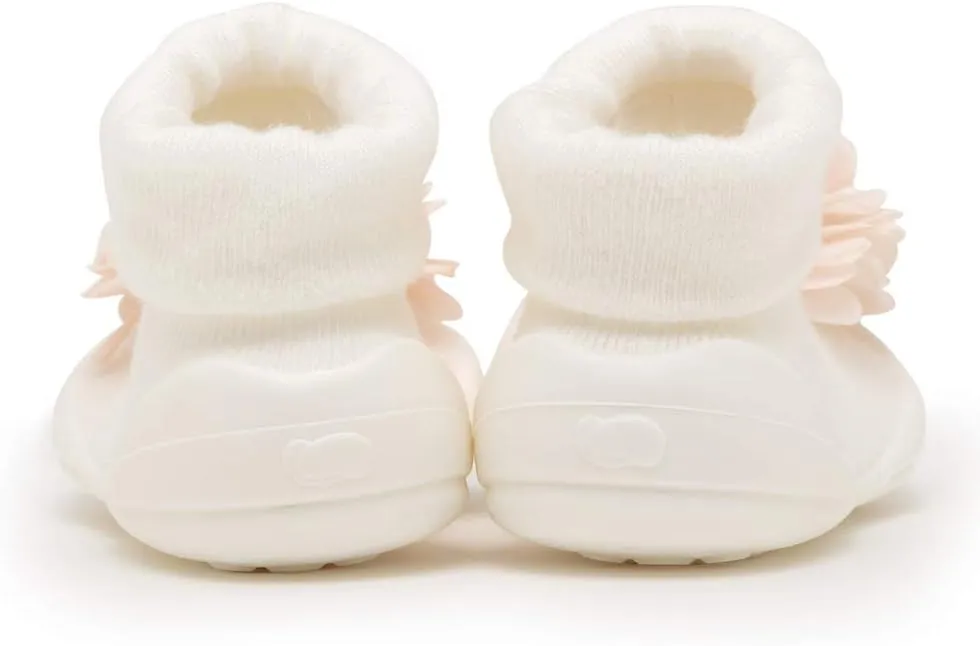Komuello Toddler Girl Shoes, Premium Materials, Breathable, Washable, Non-Slip, Stay-On, Cotton Socks with Air Pocket Cushion for Indoor and Outdoor - BPA Free Toddler Shoes for Girls