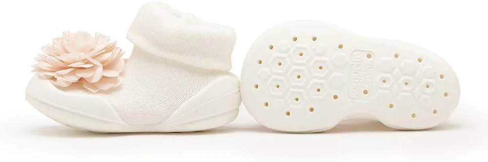 Komuello Toddler Girl Shoes, Premium Materials, Breathable, Washable, Non-Slip, Stay-On, Cotton Socks with Air Pocket Cushion for Indoor and Outdoor - BPA Free Toddler Shoes for Girls