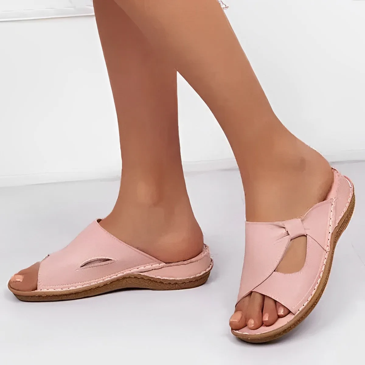 LM | Slim and airy sandals