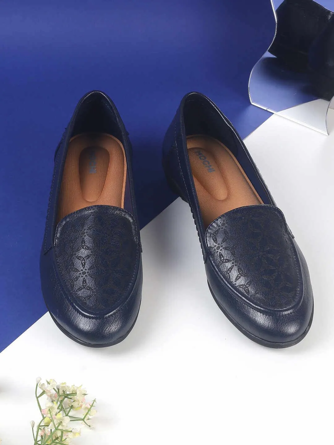 Mochi Women Slip-On Ballerinas