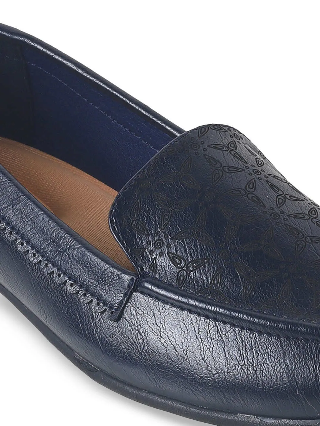 Mochi Women Slip-On Ballerinas
