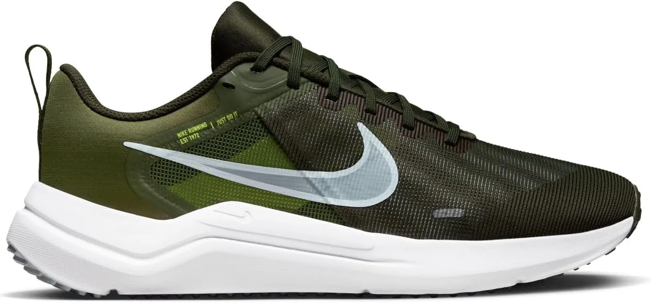 Nike Men's Downshifter Sneaker