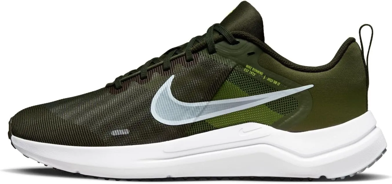 Nike Men's Downshifter Sneaker