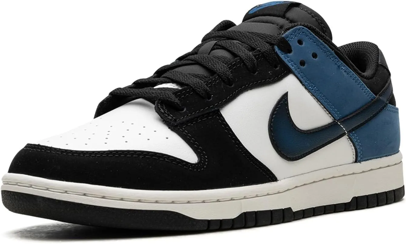Nike Men's Sneaker