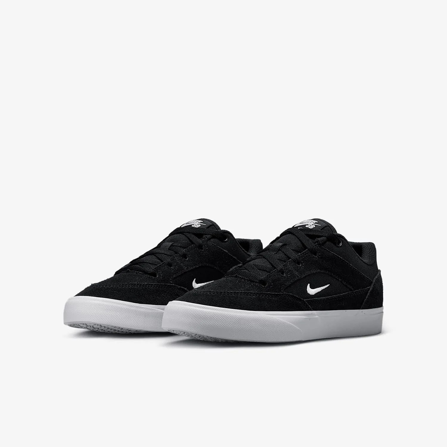 Nike SB Malor Big Kids' Skate Shoes (HF1205-001, Black/Black/White/White)