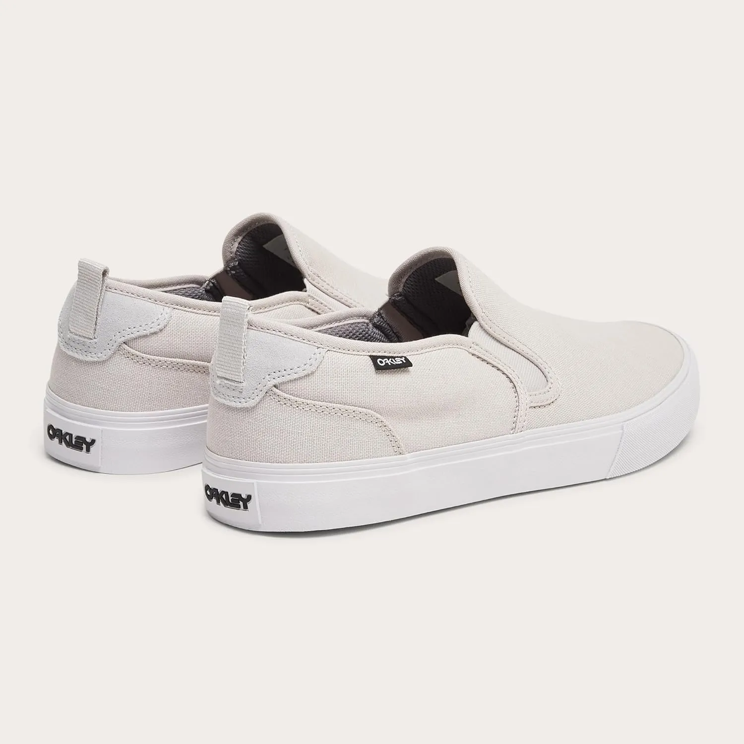 Oakley Men's Banks Slip-on Canvas Sneaker