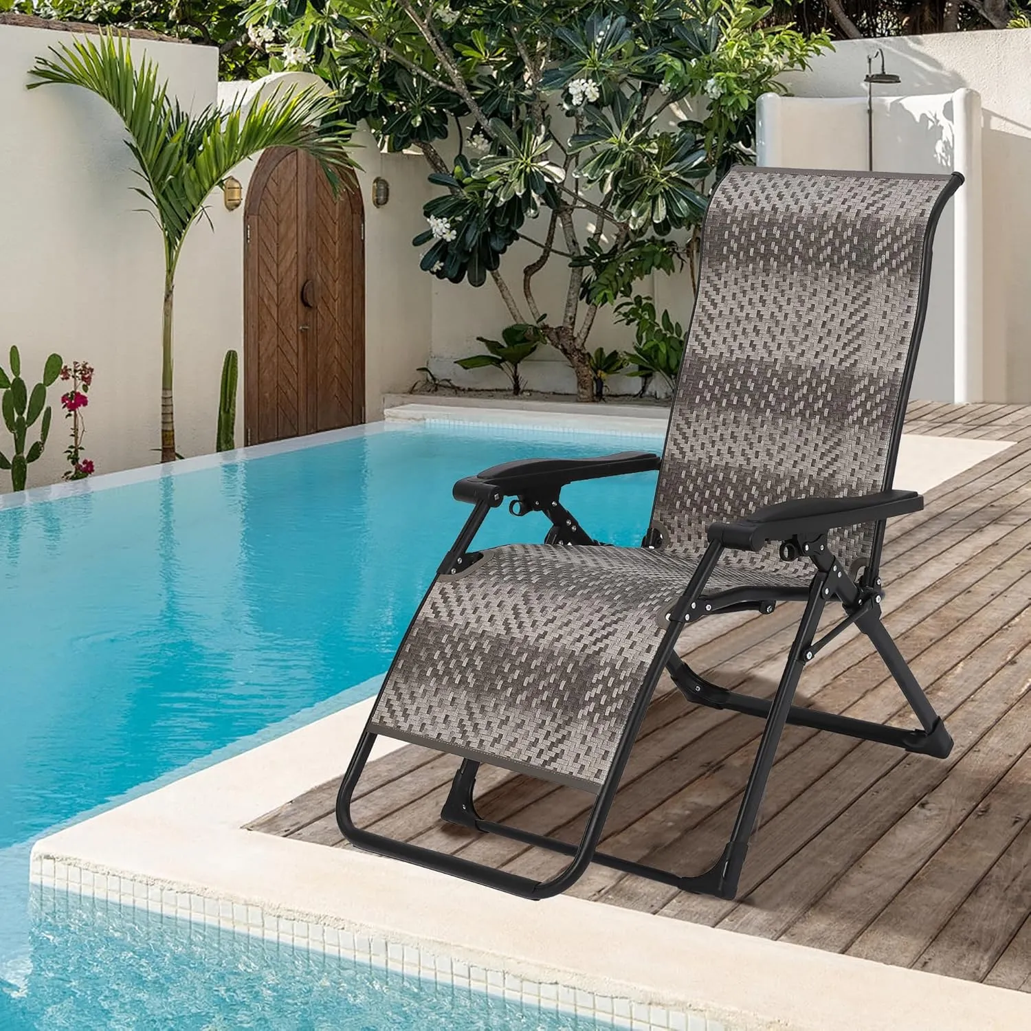 Patio Rattan Reclining Folding Chair, Adjustable & Portable Lounge Chair with Widened Armrest & Heavy Duty Wicker for Indoor, Poolside, Balcony, Backyard, Garden, Patio