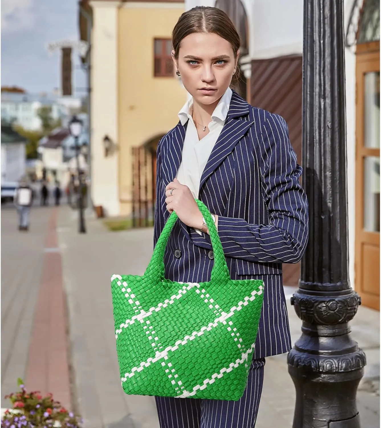 Queenoris Fashion Woven Tote Bag for Women, Shopper Bag Soft Vegan Leather Hand-woven Handbag with Purse