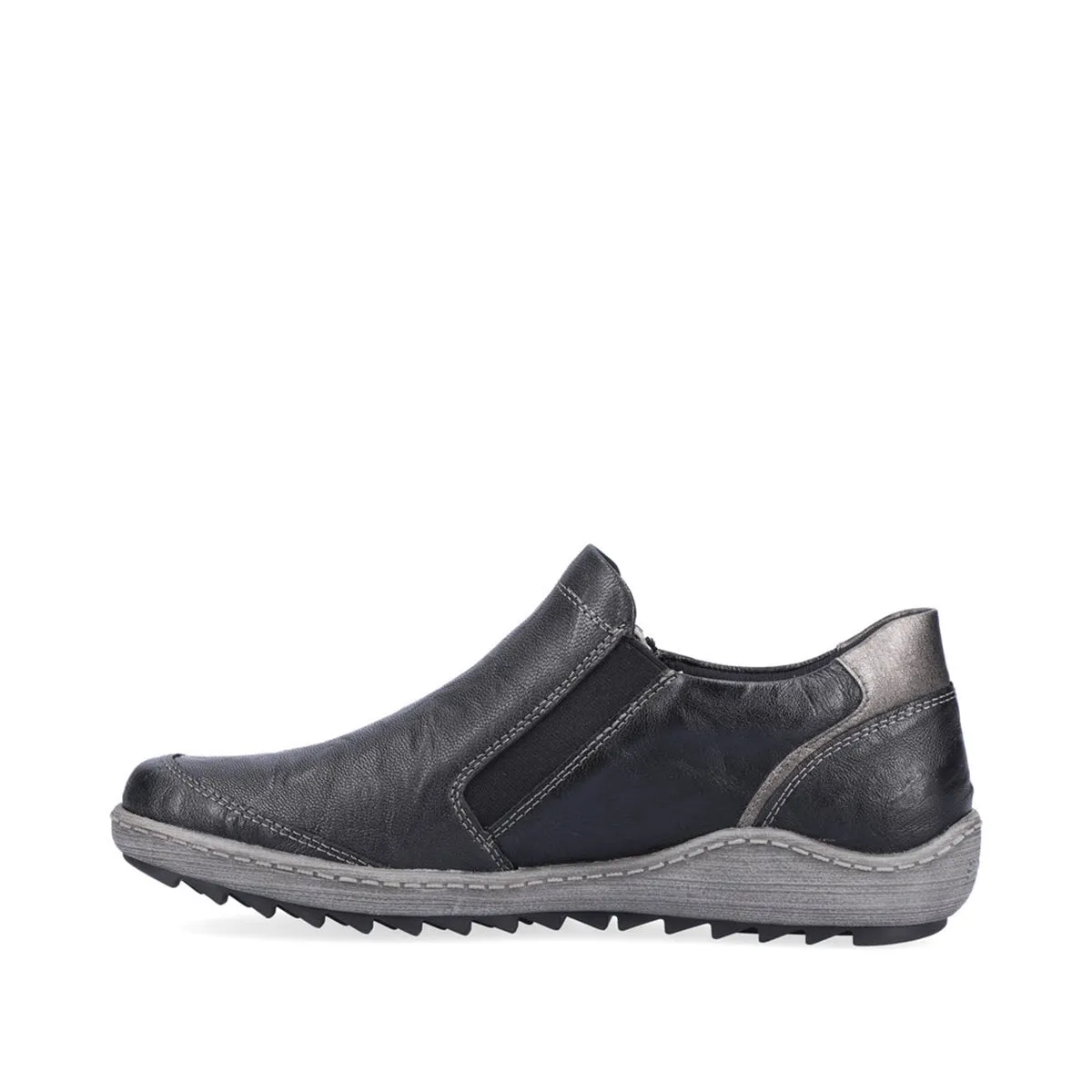 R1428 Slip On Shoes