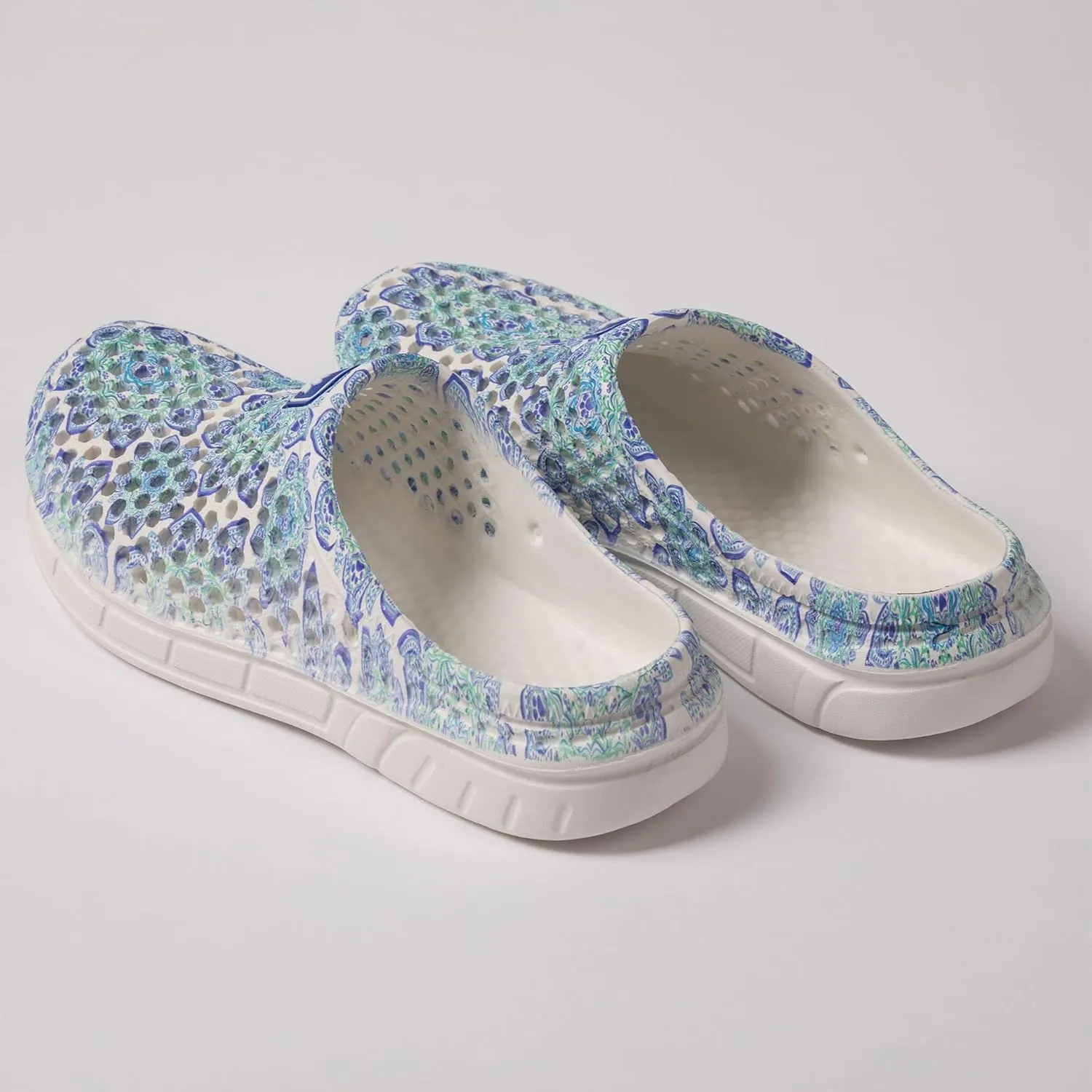 Rainbow Paw Clogs Lightweight Slip On Breathable EVA Water Friendly Quick Dry Durable Animal Lover Shoes Gifts for Women Mom Ladies
