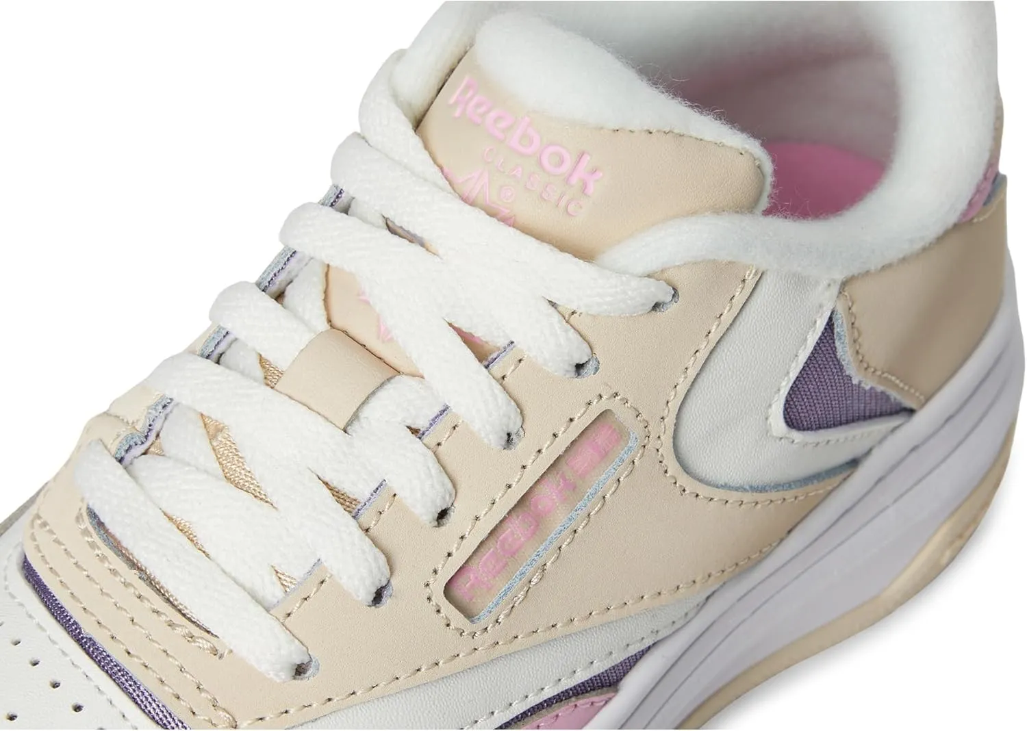 Reebok Girl's Club C Extra Sneaker