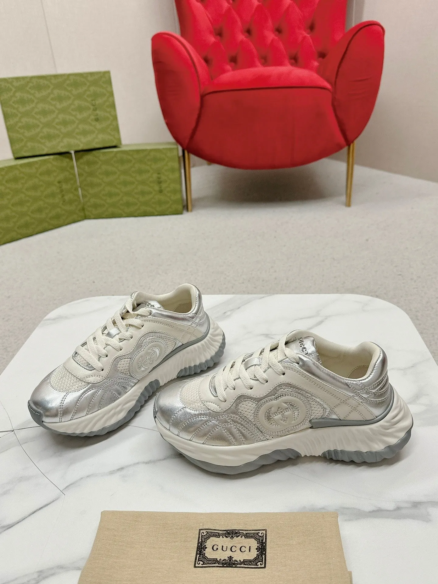 Secure checkout LIGHT GG RIPPLE SILVER Customer satisfaction Gucci LAMBSKIN TRAINER