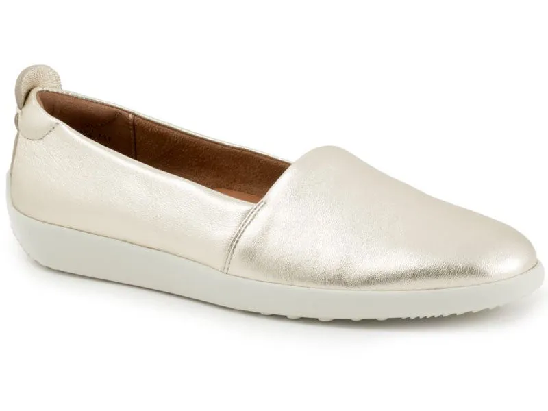 Softwalk Deva - Womens Flat