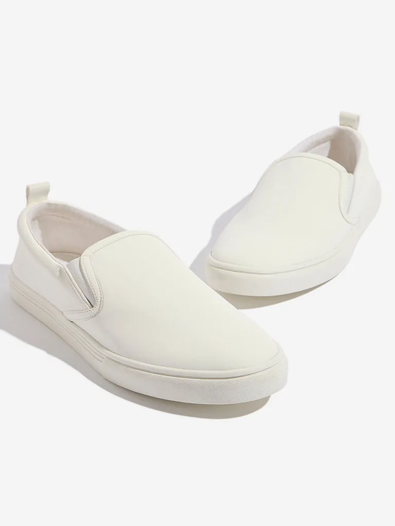 SOLEPLAY White Slip-On Shoes