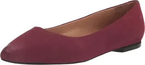Trotters Women's Estee Ballet Flat