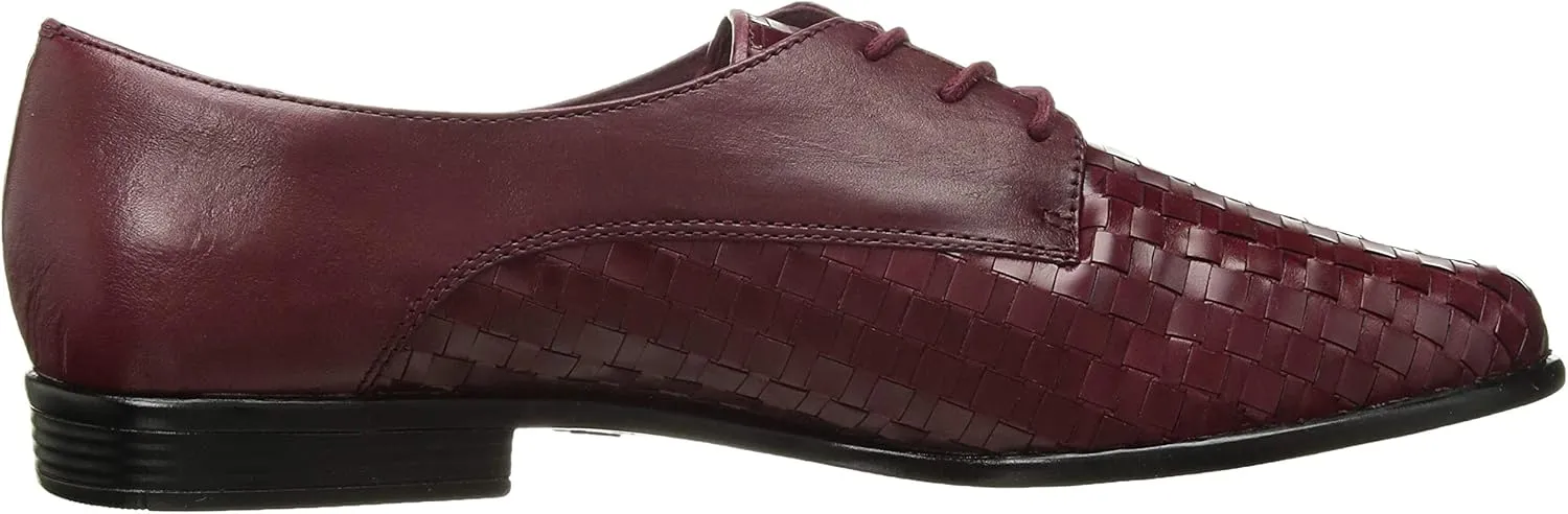 Trotters Women's Lizzie Oxford Flat