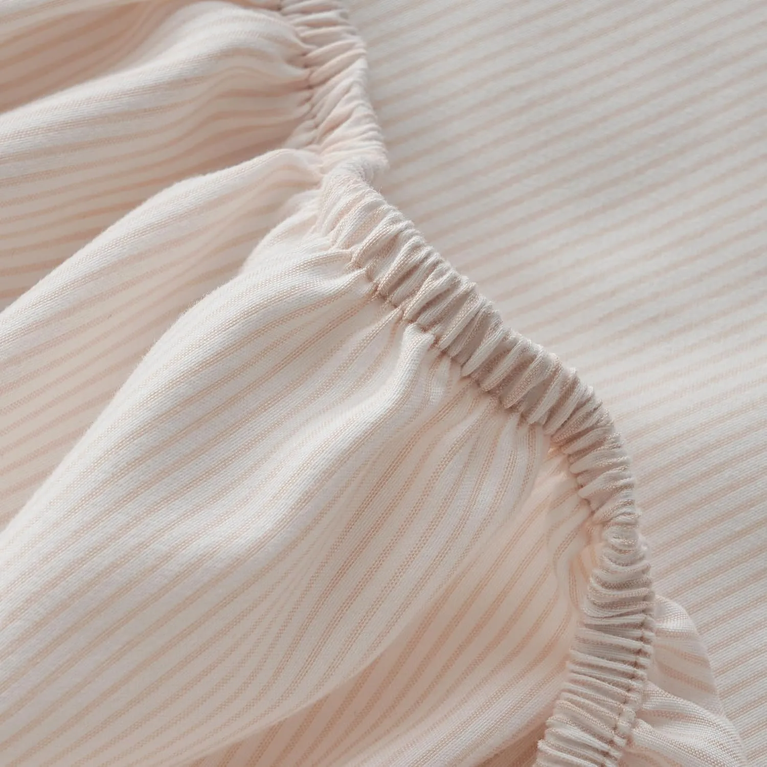 UGG Devon Yarn Dye Sheet Set – Ultra-Soft Microfiber Bedding with Timeless Solid Color Design, Luxurious and Cozy Sheets for a Stylish Bedroom Upgrade (Twin)