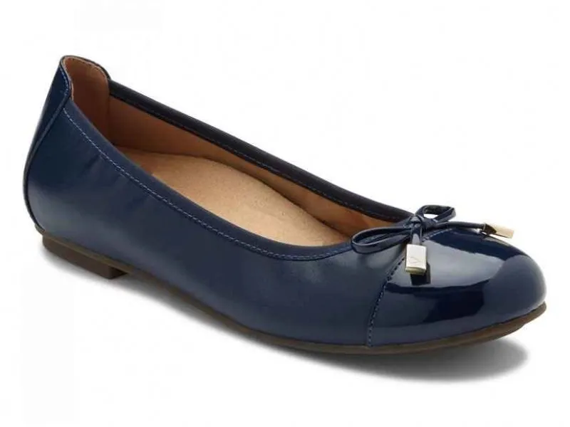 Vionic Spark Minna - Women's Dress Shoe